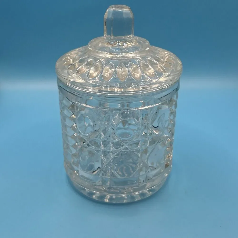 Federal Clear Glass Windsor Cane & Button Sugar Bowl with Lid &Grove for a Spoon